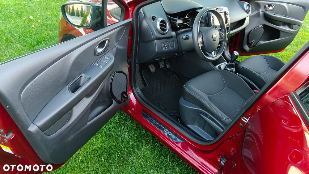 Renault Clio 1.2 16V 75 LIMITED - 25