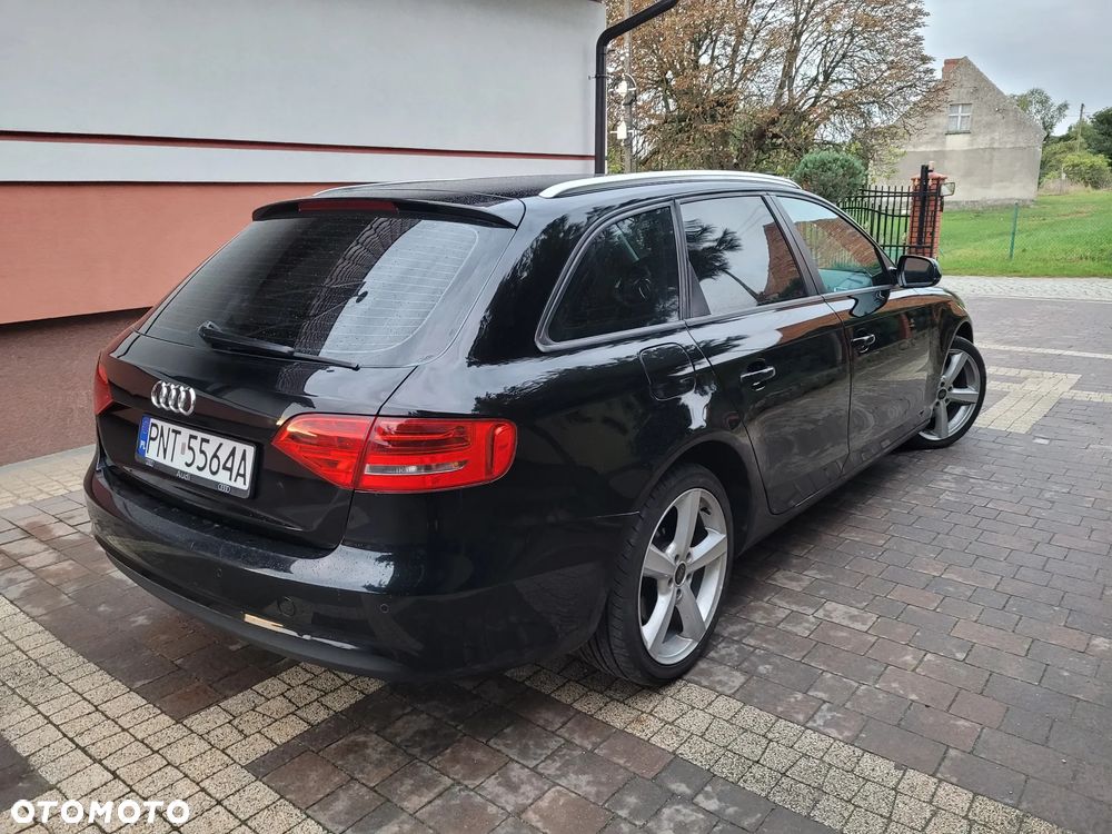 Audi A4 Avant - 6