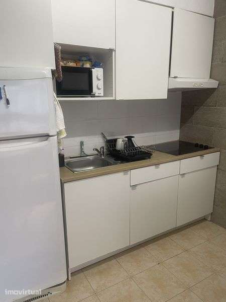 Apartamento T1 Amadora - Grande imagem: 3/12