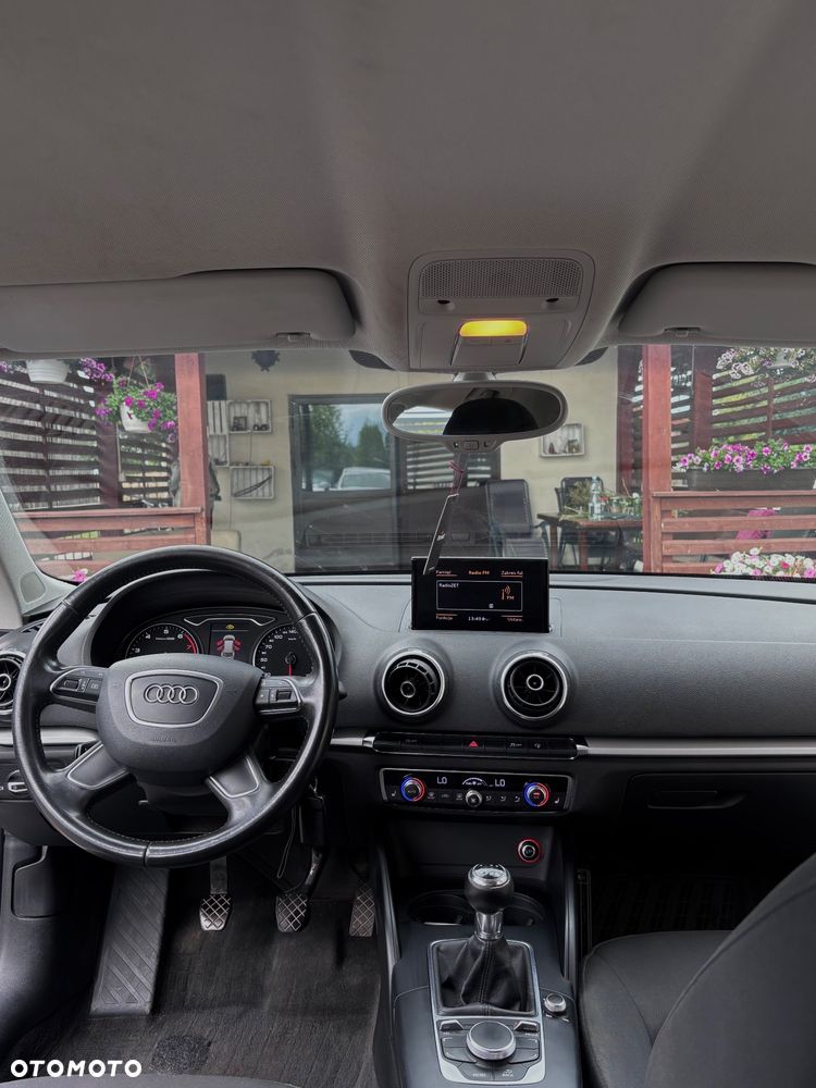 Audi A3 Sportback 1.4 TFSI Ambiente - 6