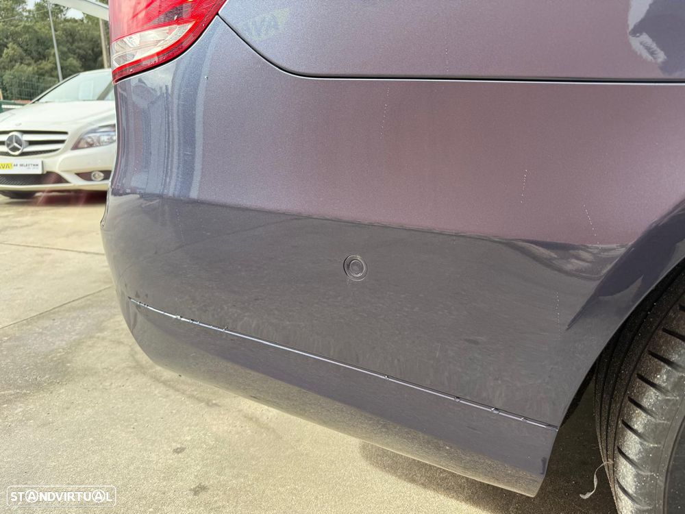 Mercedes-Benz E 350 BlueTEC Avantgarde 4-Matic - 39