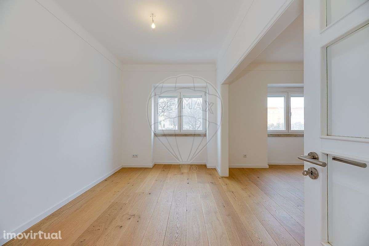 Apartamento T4 para arrendamento - Grande imagem: 4/44