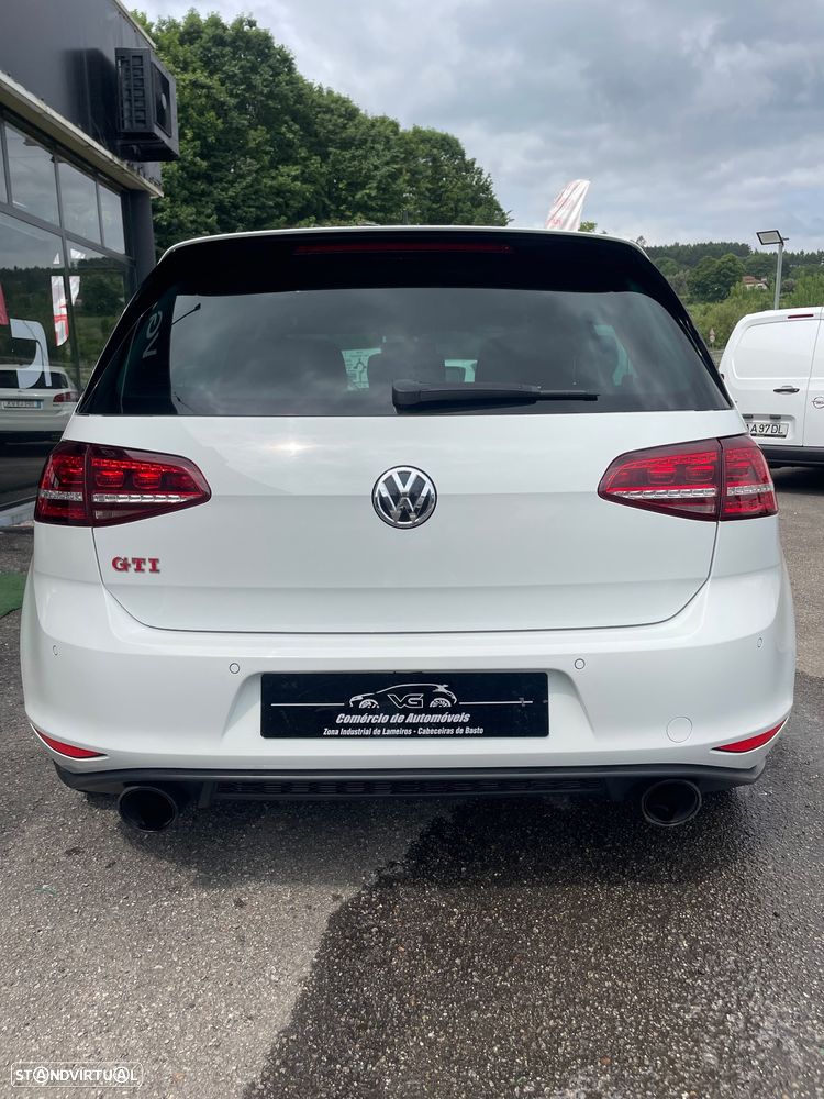 VW Golf 2.0 TSi GTi DSG Performance - 5
