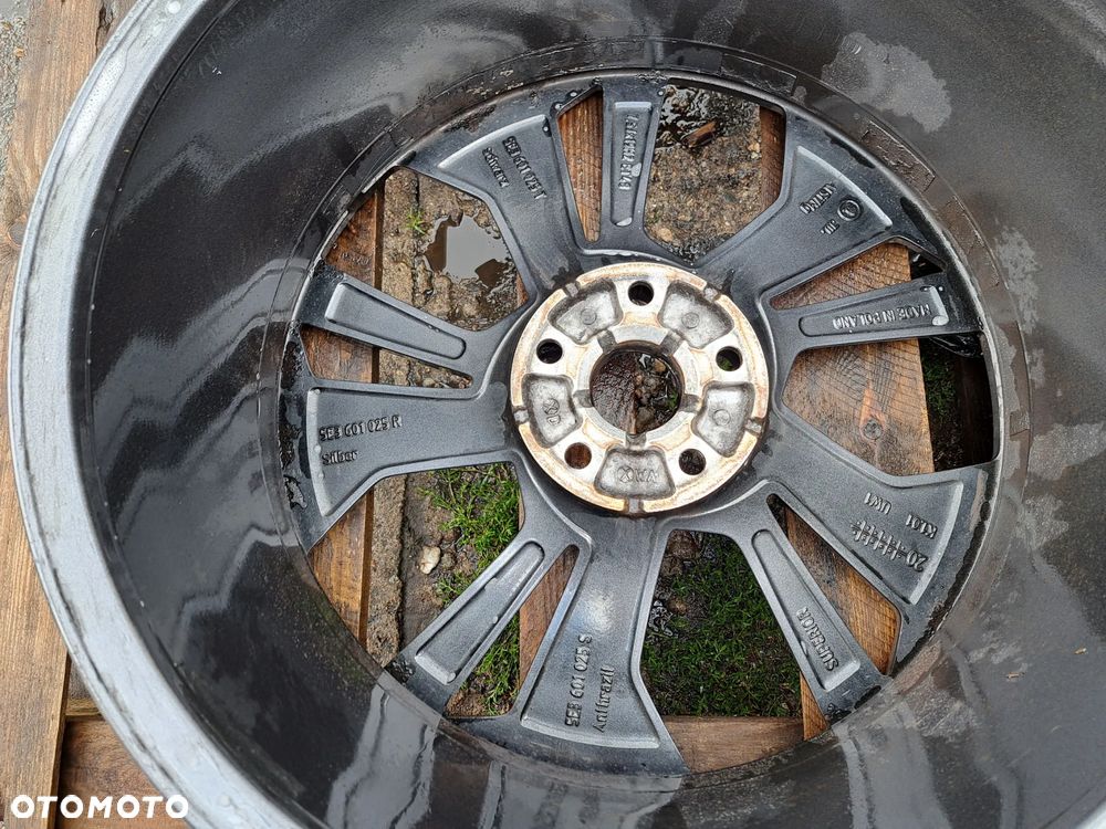 Oryg. Skoda Octavia 5E3 5E3601025S 7.5j 19 et48 5614 - 3