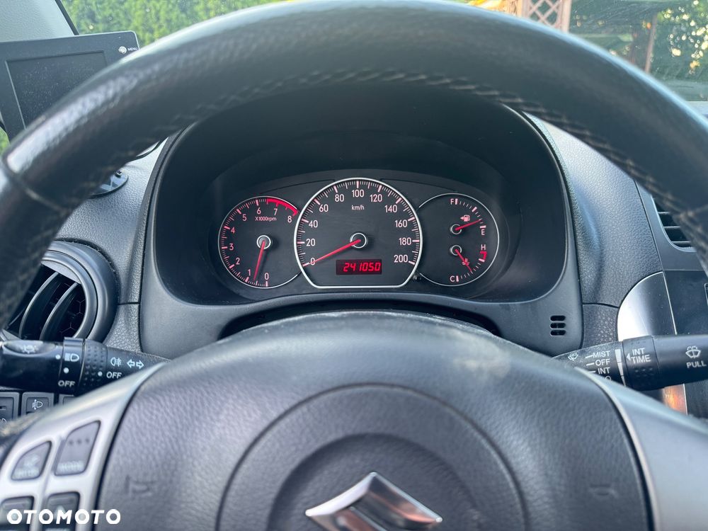 Suzuki SX4 - 9