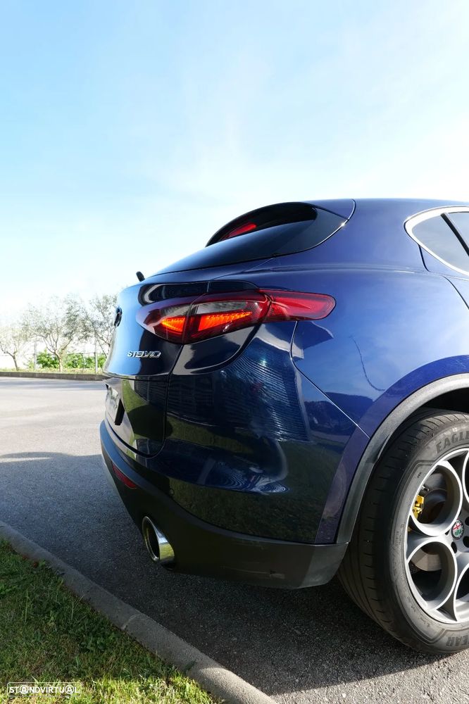 Alfa Romeo Stelvio 2.0 T Veloce Q4 AT8 - 27