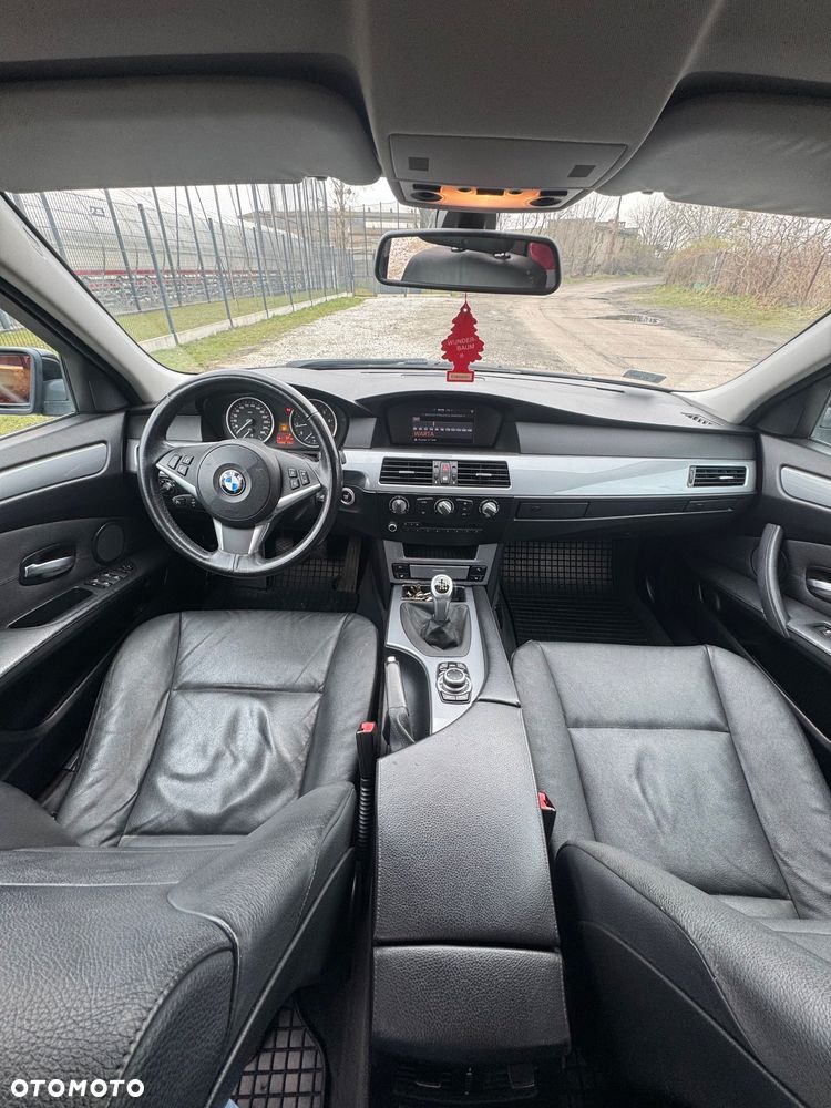 BMW Seria 5 - 13