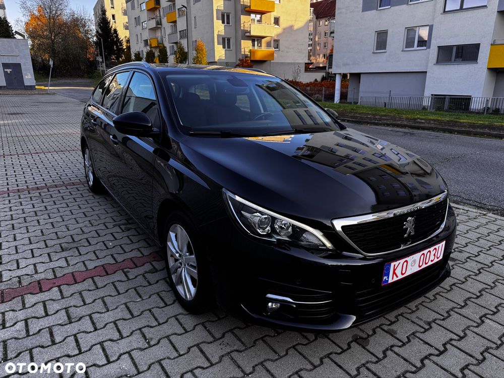 Peugeot 308 PureTech 130 GPF Stop & Start Active Business-Paket - 7