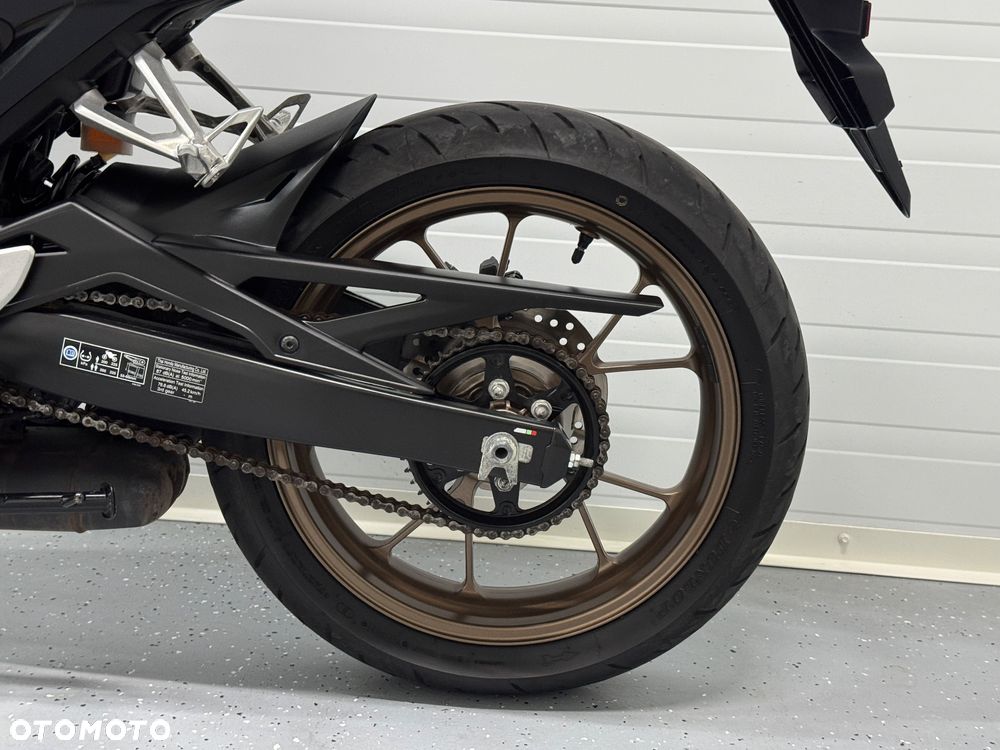 Honda CB - 15