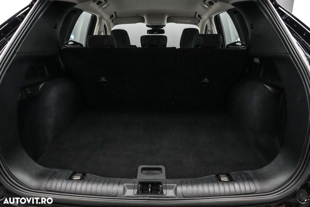 Ford Kuga 2.0 EcoBlue A8 AWD Titanium X - 24