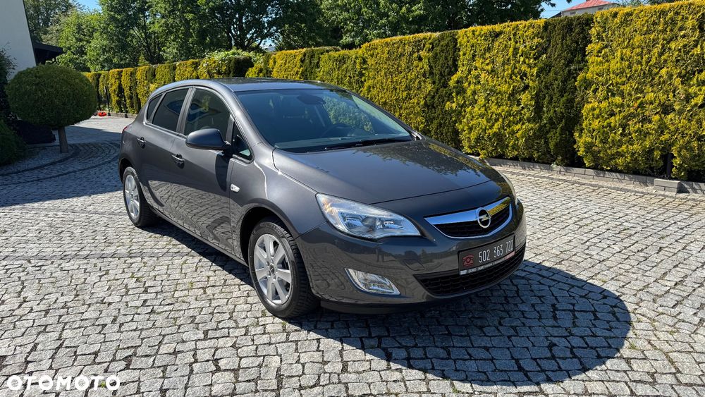 Opel Astra - 10