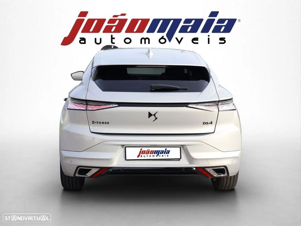 DS DS4 E-Tense Performance Line EAT8 - 7