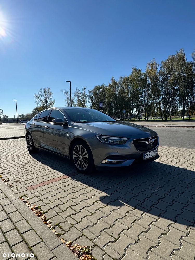 Opel Insignia 1.6 CDTI Exclusive S&S - 9