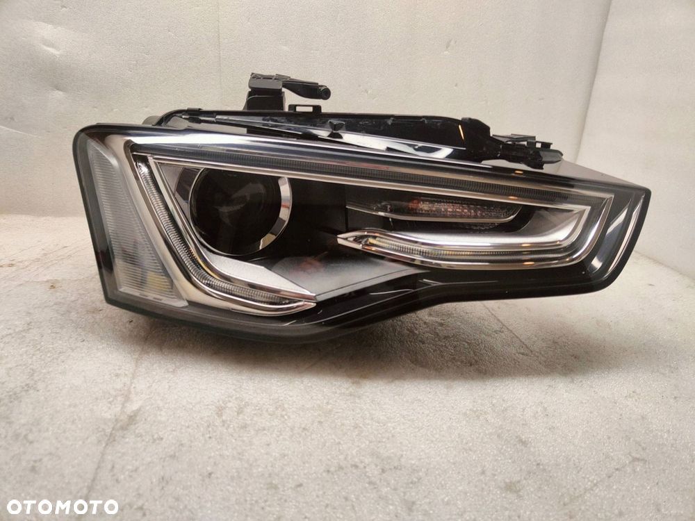 Audi A5 8T LIFT XENON KOMPLETNY PRZÓD STRONA PRAWA 8T0941006C - 1