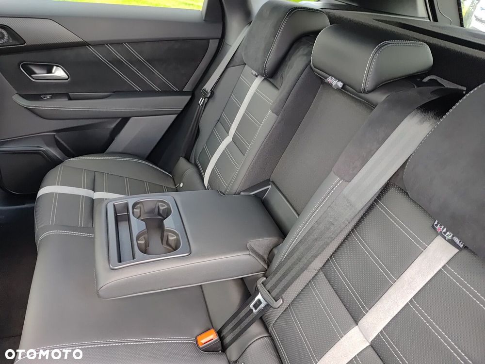 Opel Grandland - 21