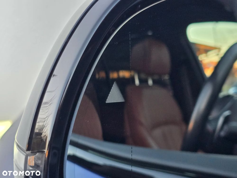 BMW X7 M60i xDrive - 30