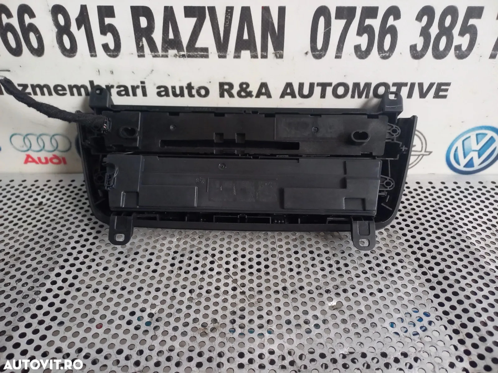 Panou Modul Comanda Clima Climatronic Interfata Radio Cd Bmw F30 F31 Seria 3 Dezmembrez - Dezmembra - 3