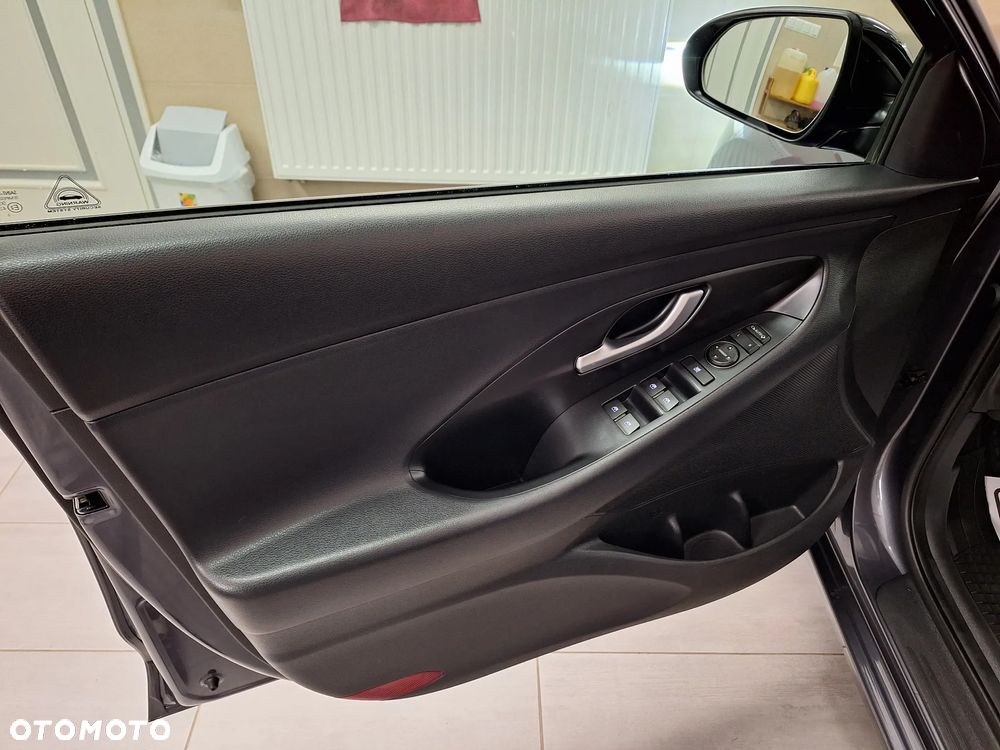 Hyundai i30 1.4 T-GDI Premium - 19