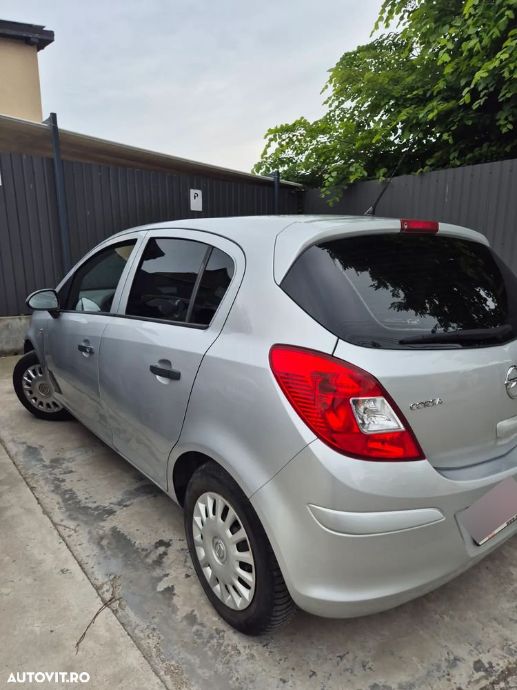 Opel Corsa 1.2 16V (ecoFLEX) Edition - 2