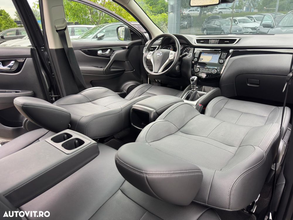 Nissan Qashqai 1.5 DCI TEKNA - 9