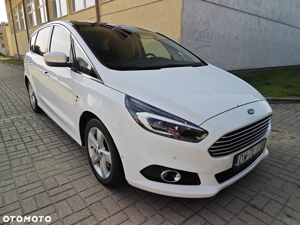 Ford S-Max - 14