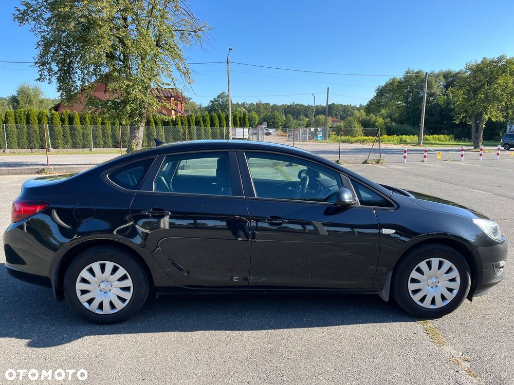 Opel Astra 1.4 T Active - 10