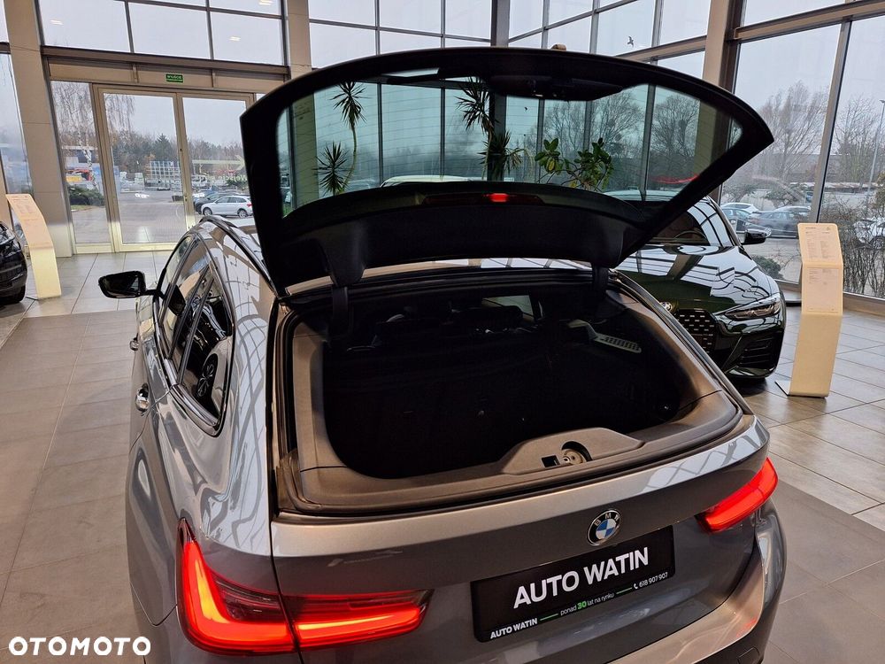 BMW Seria 3 320d xDrive M Sport sport - 15