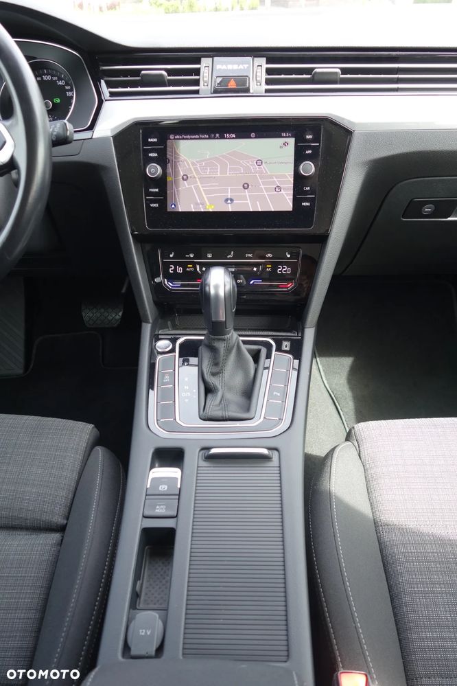 Volkswagen Passat 2.0 TDI EVO Business DSG - 11