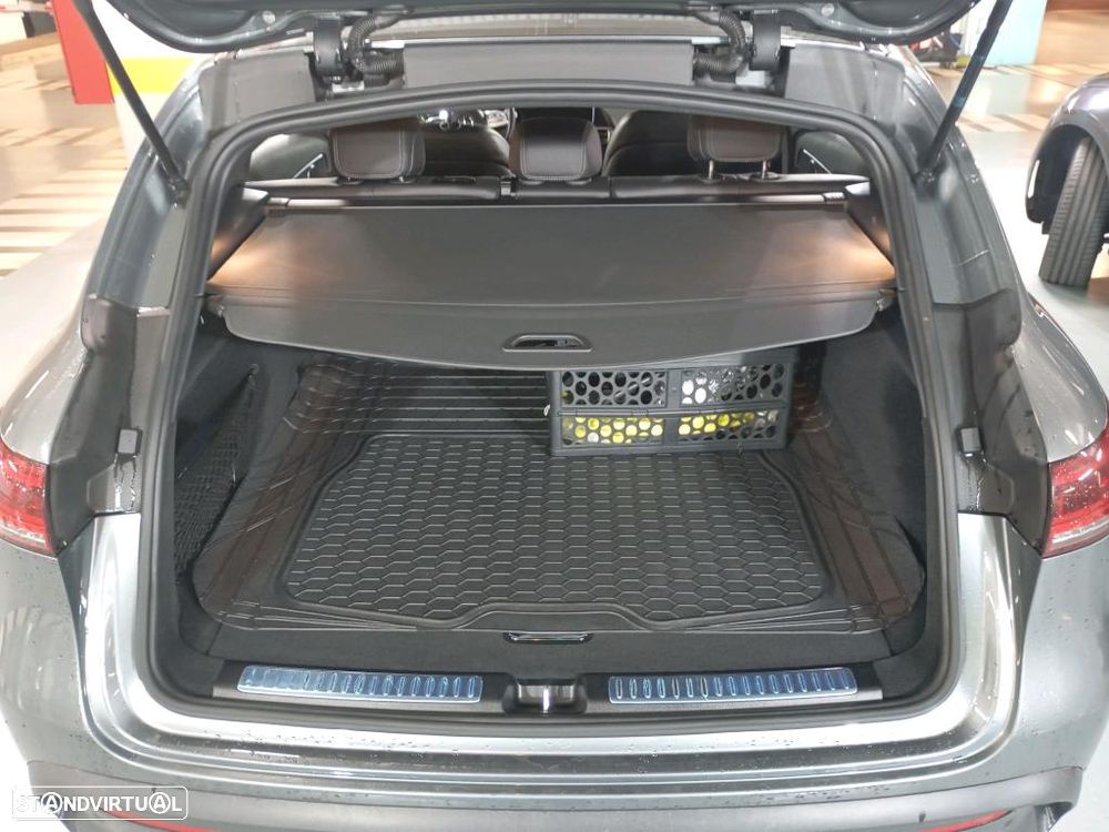Mercedes-Benz EQC 400 4Matic - 12