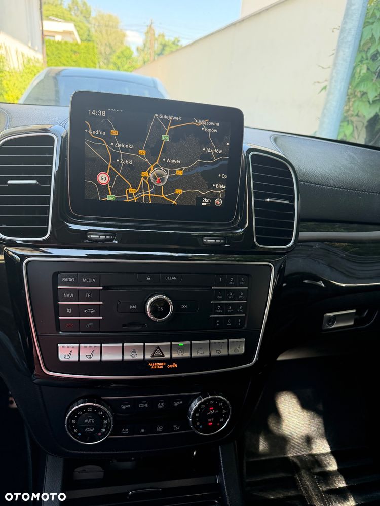 Mercedes-Benz GLS 350 d 4-Matic - 7