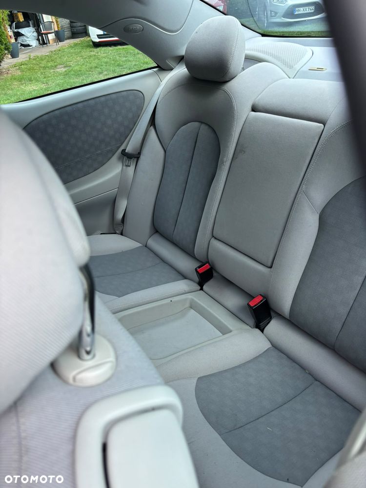 Mercedes-Benz CLK 200 Kompressor Automatik Avantgarde - 11