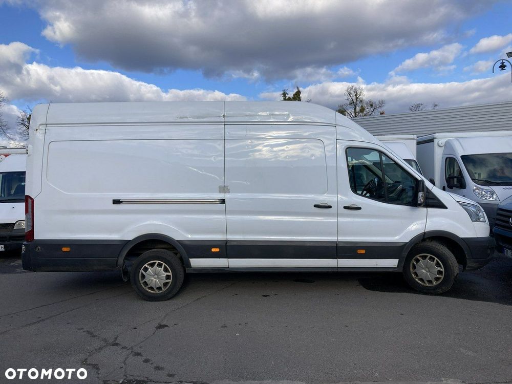 Ford Transit - 13