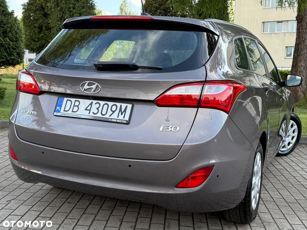 Hyundai i30 1.4 Premium - 29