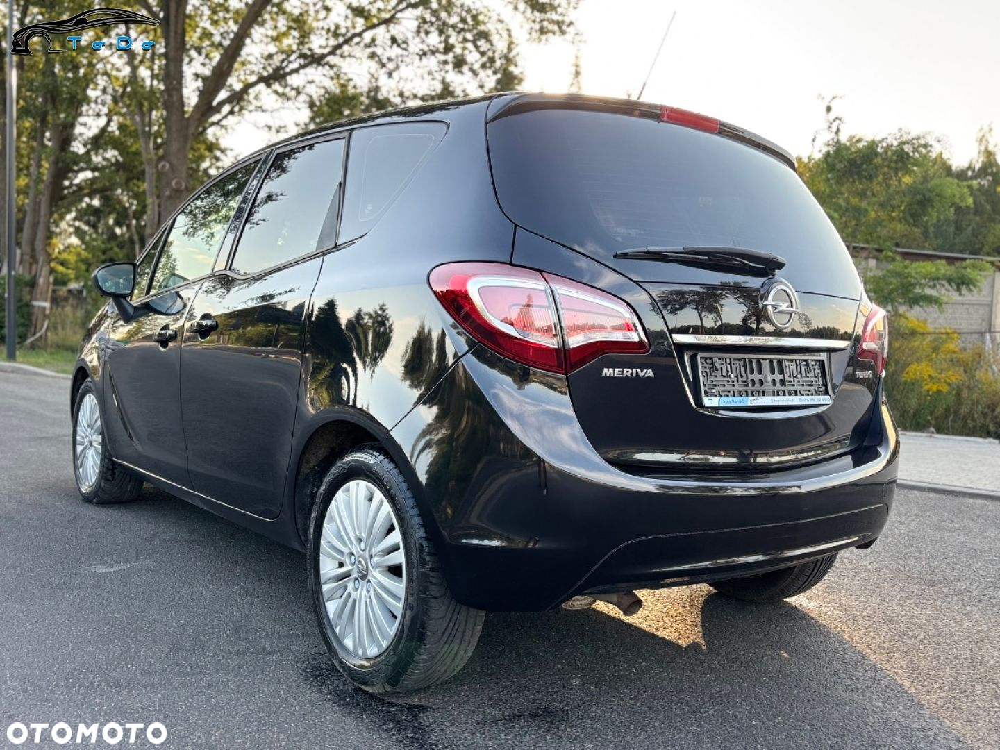 Opel Meriva 1.4 T Design Edition S&S - 15