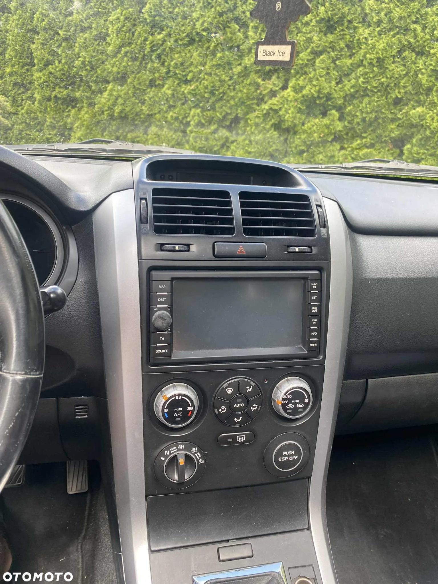 Suzuki Grand Vitara 1.9 DDiS De luxe - 12
