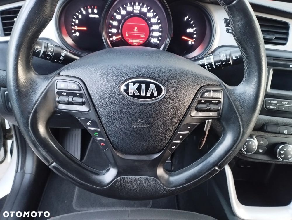 Kia ProCeed 1.4 CRDI L - 7