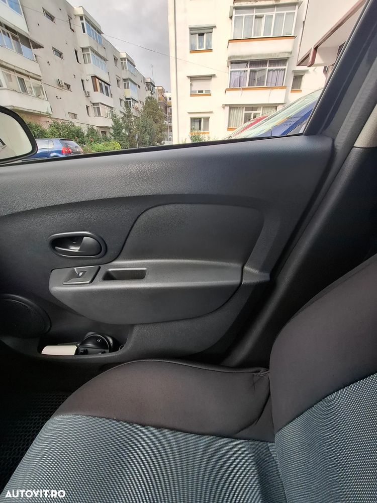 Dacia Logan - 11