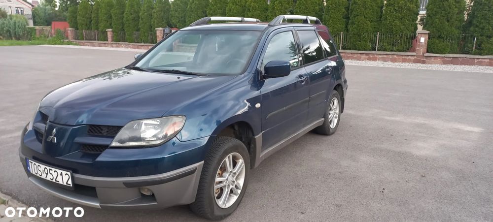 Mitsubishi Outlander 2.0 Comfort 4WD - 1