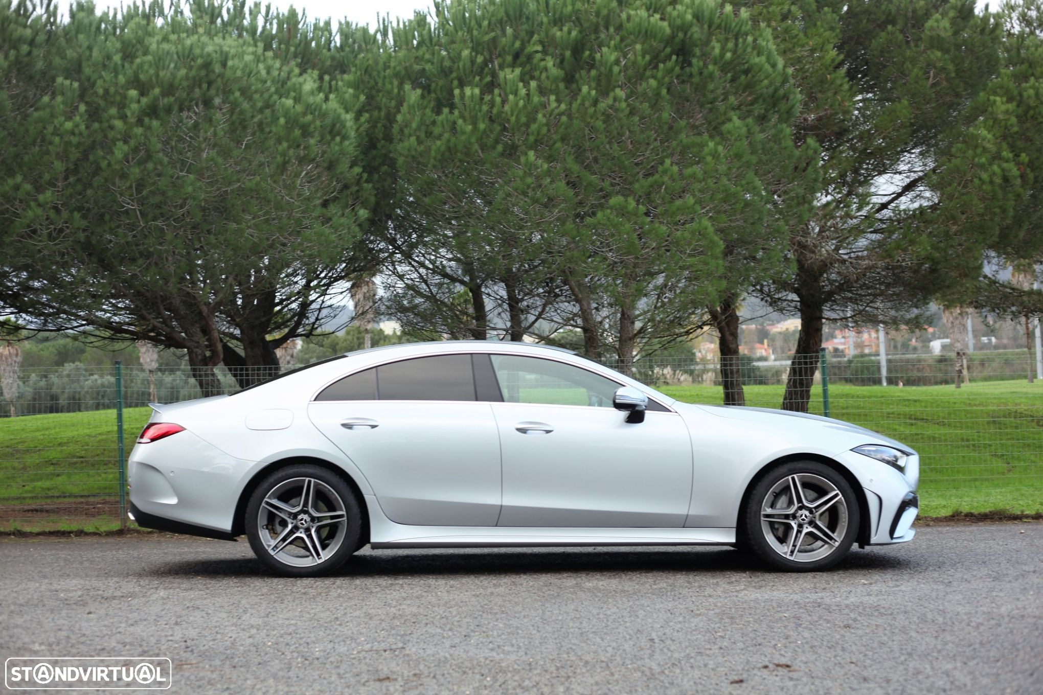 Mercedes-Benz CLS 220 d AMG Line - 10