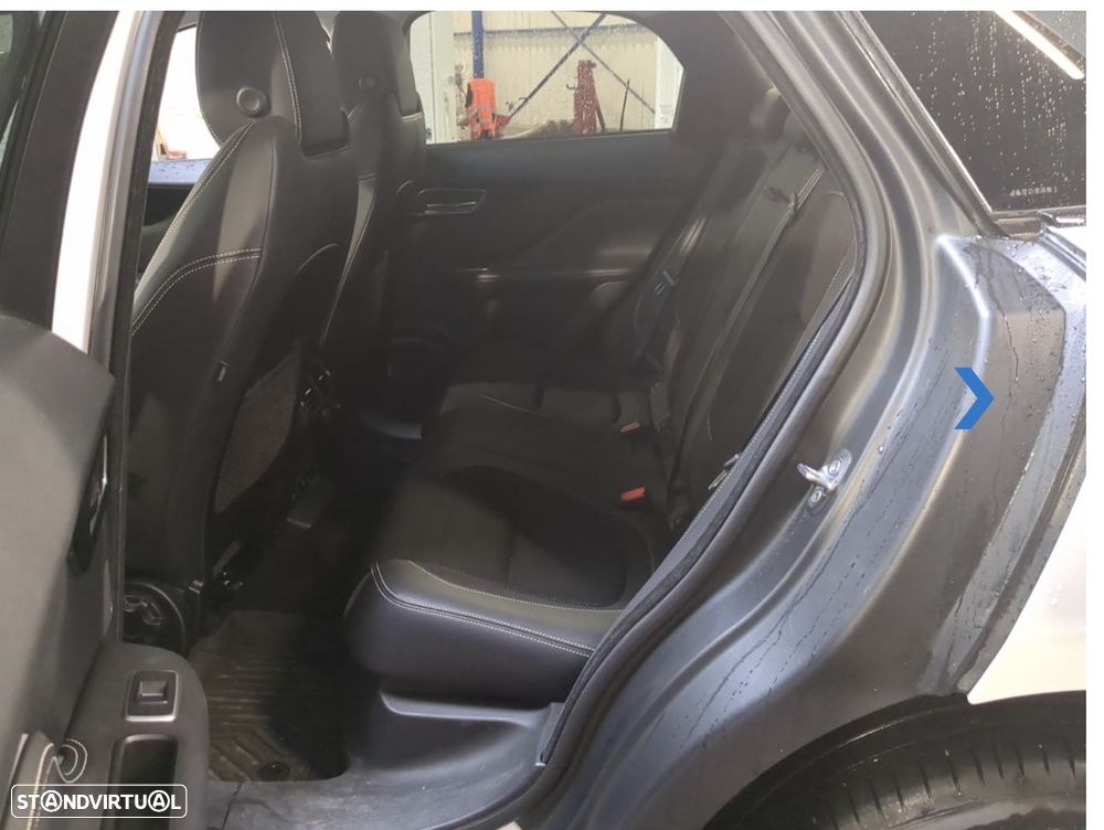 Jaguar F-Pace 20d Aut. R-Sport - 11