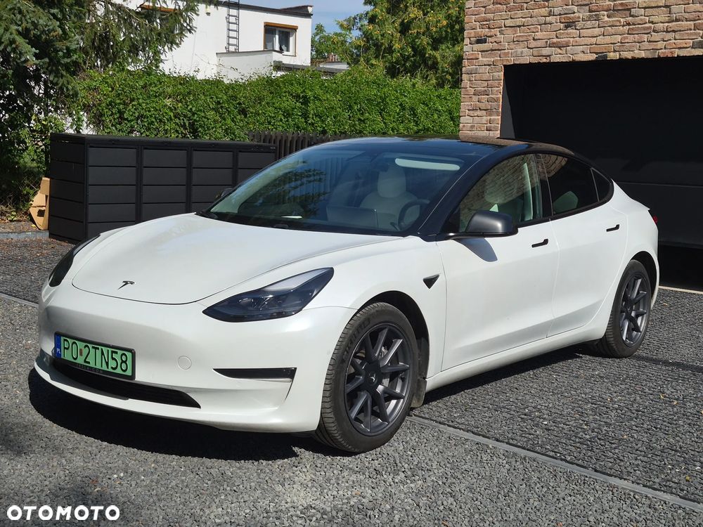 Tesla Model 3 Long Range AWD - 7