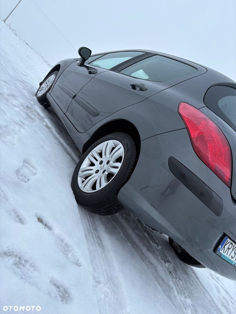 Peugeot 308 HDi FAP 90 Tendance - 10