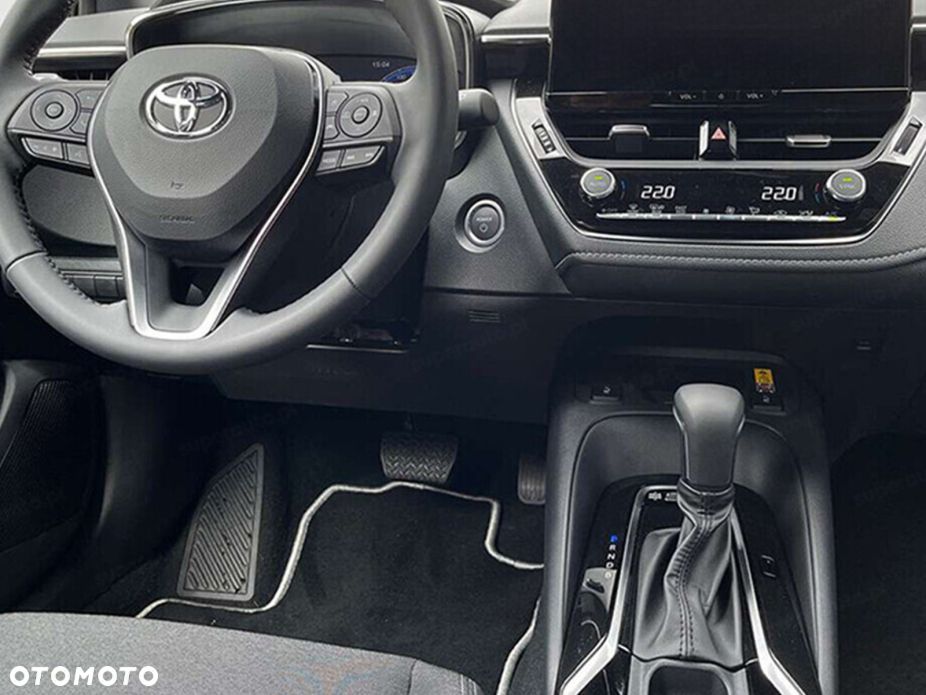 Toyota Corolla - 5