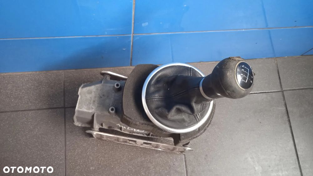 Wybierak lewark Audi A2 8z0711246a - 2