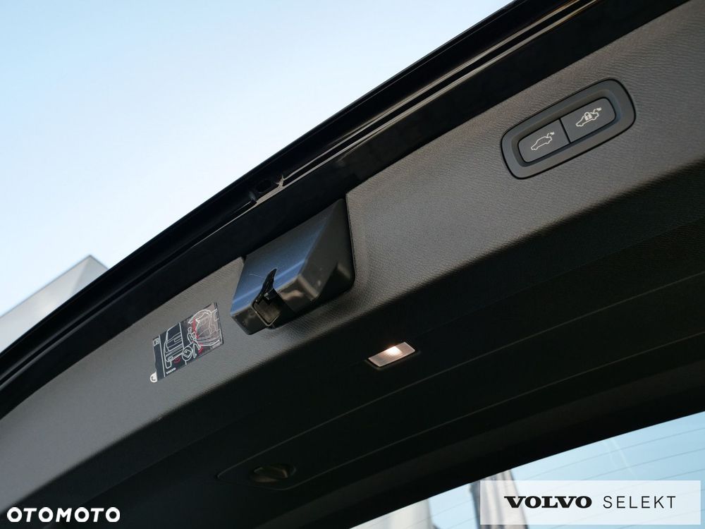 Volvo XC 90 - 40