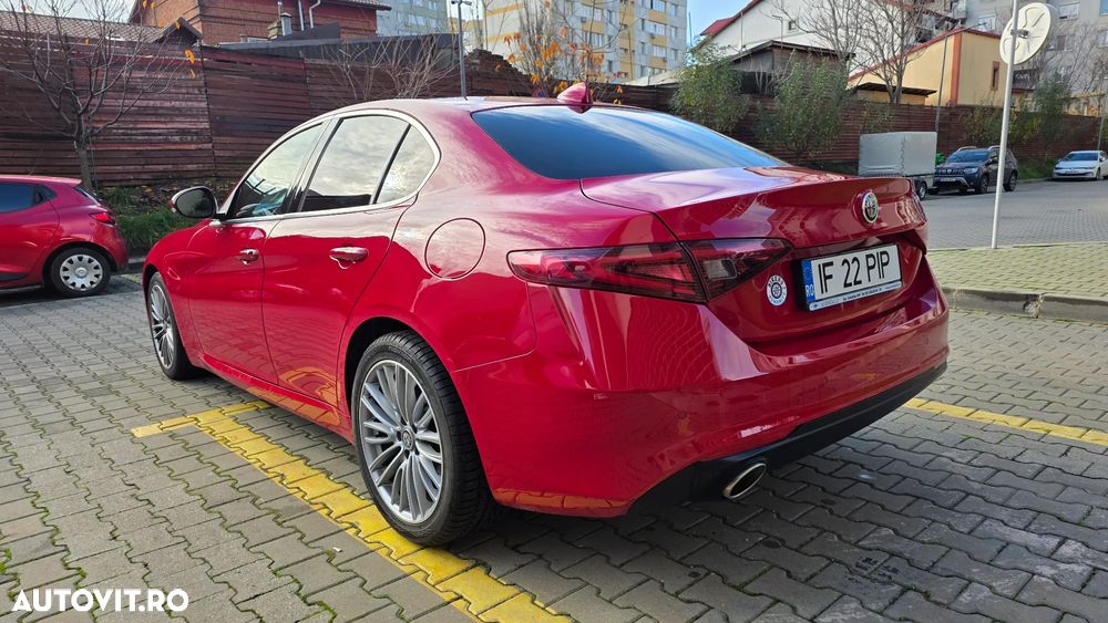 Alfa Romeo Giulia 2.0 Turbo RWD AT8 Super - 5