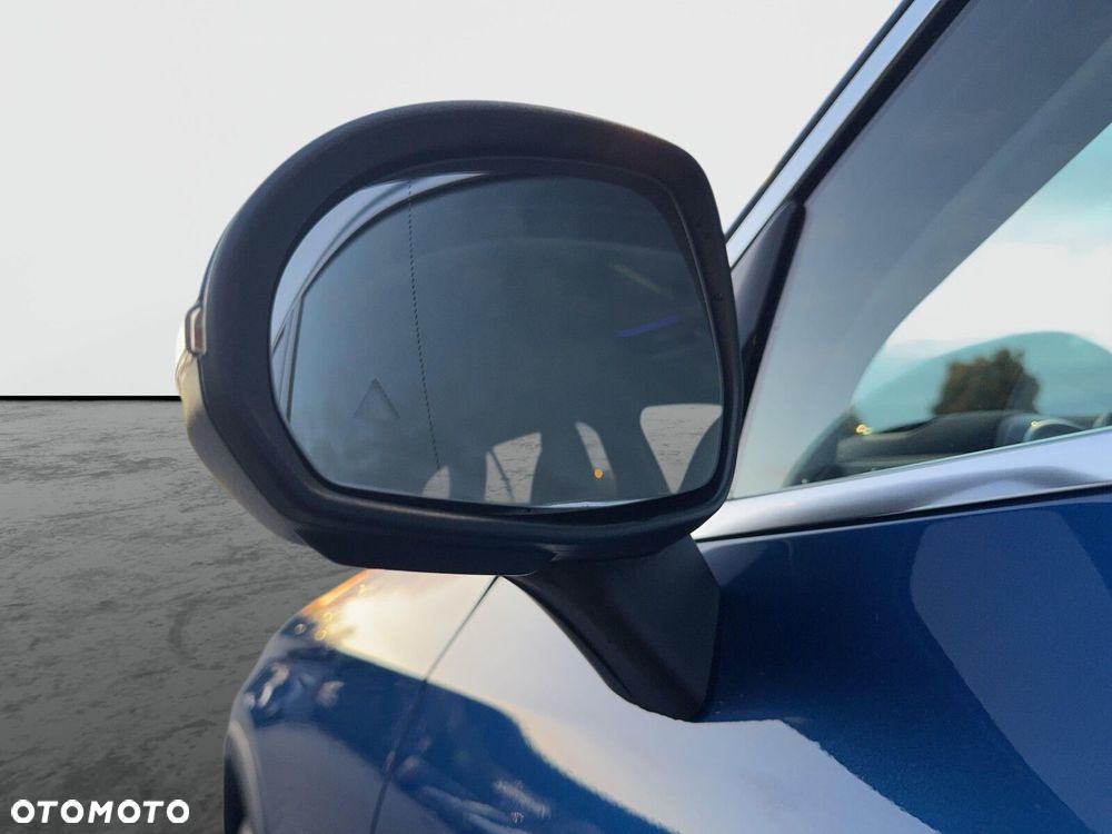 Mercedes-Benz GLC - 21