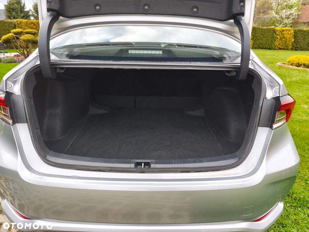 Toyota Corolla 1.5 Comfort - 8