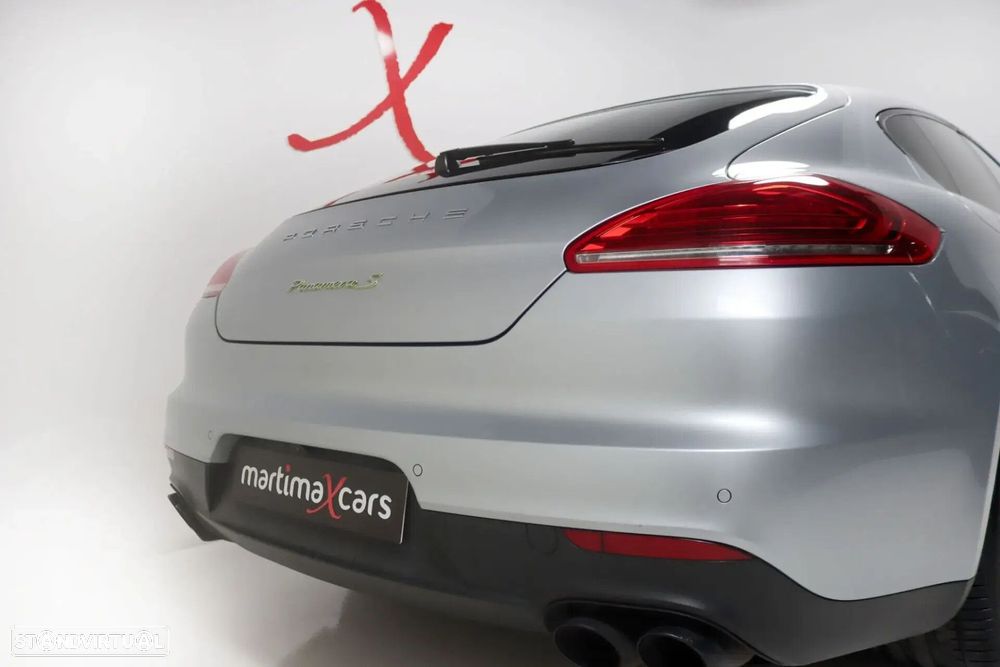 Porsche Panamera S Hybrid - 13