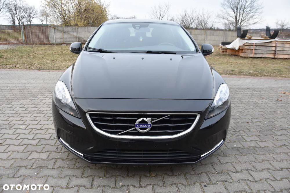 Volvo V40 - 2